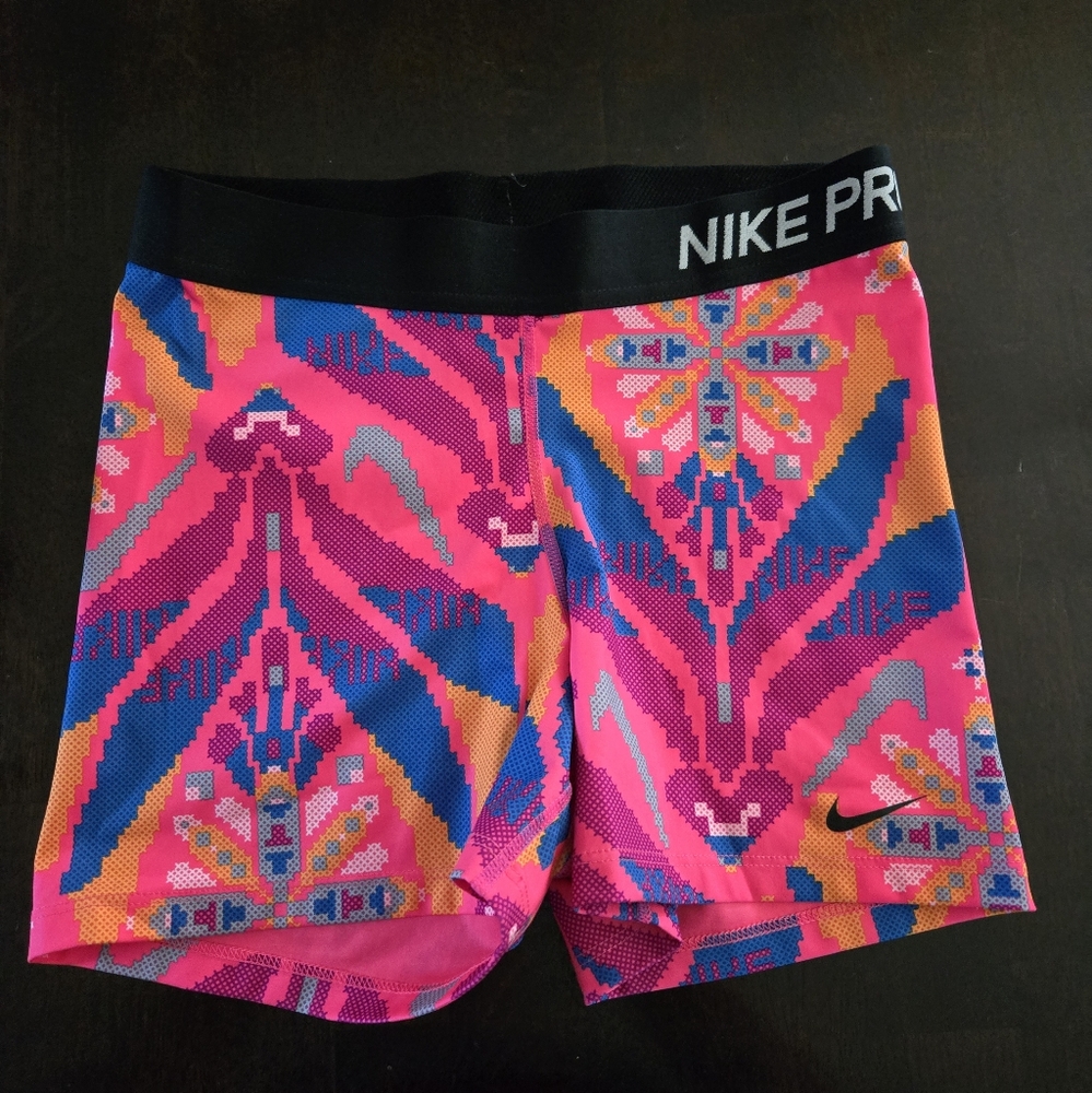 Nike Pro Pink Embroidery Print Shorts Medium